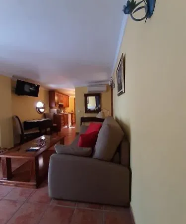 Apartahotel Puerta De Aduares
